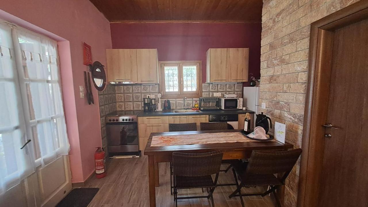 Homico 1 Holiday home Lefokastro