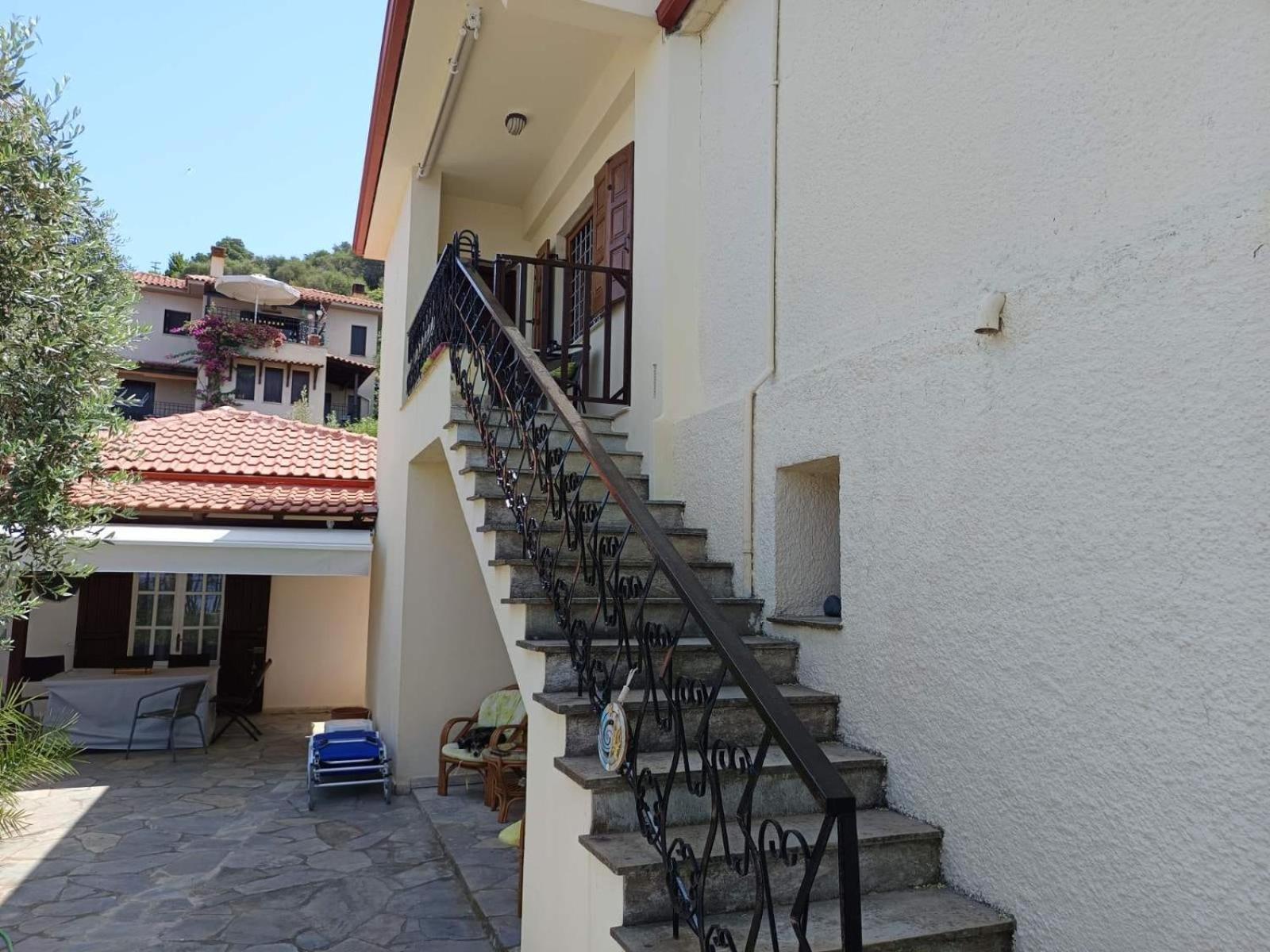 Homico 1 Lefokastro